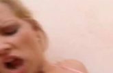 Blondine gaat anaal
