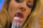 Natte potten met een dildo