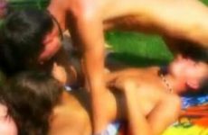 Lekkere sex met je vrienden op de camping