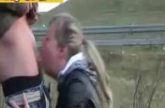Even vette orale sex langs te snelweg