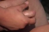 Hij laat zich pijpen en neukt en beft zijn zwangere vrouw